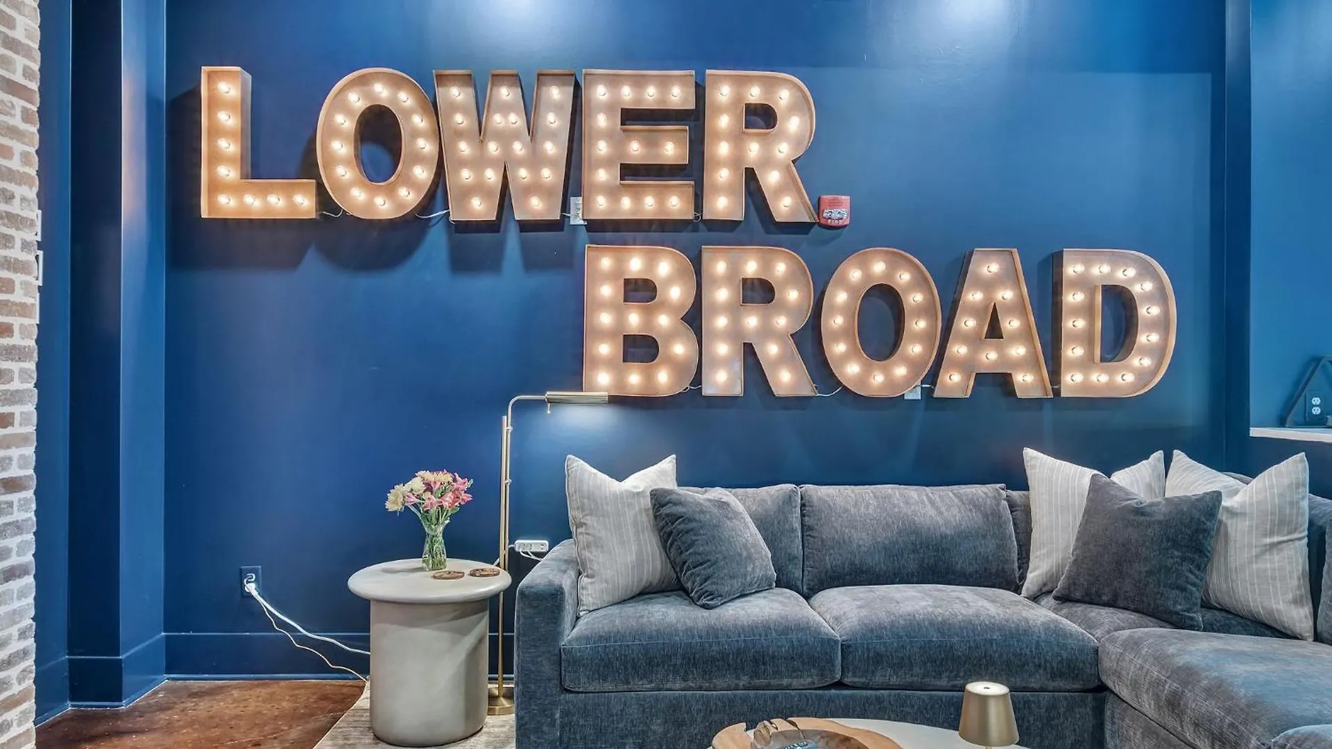 Nashville Lower Broadway Suite 4Br By Maddox Hotel location