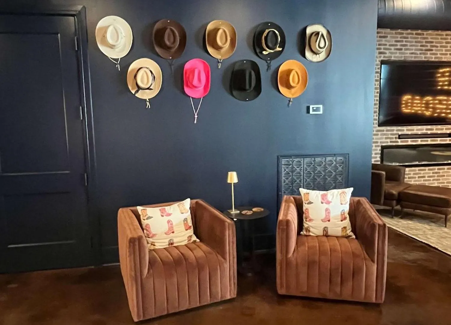 Apartman Nashville Lower Broadway Suite 4Br By Maddox Hotel